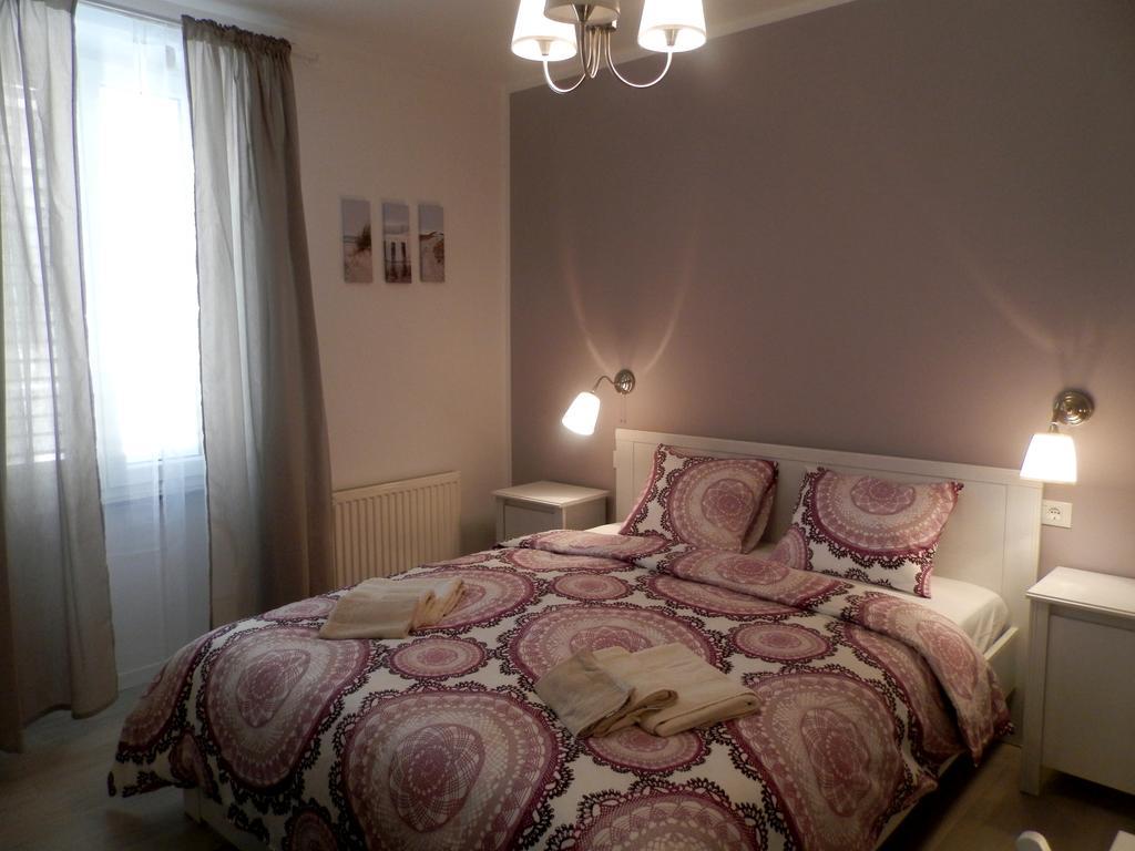 Apartment Kiki Candy Malinska Kamer foto